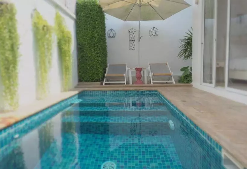 Hotel Costa Village Pool Villa