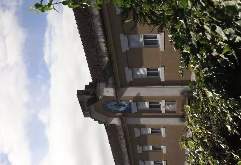 Hotel Csi Coimbra Club & Guest House