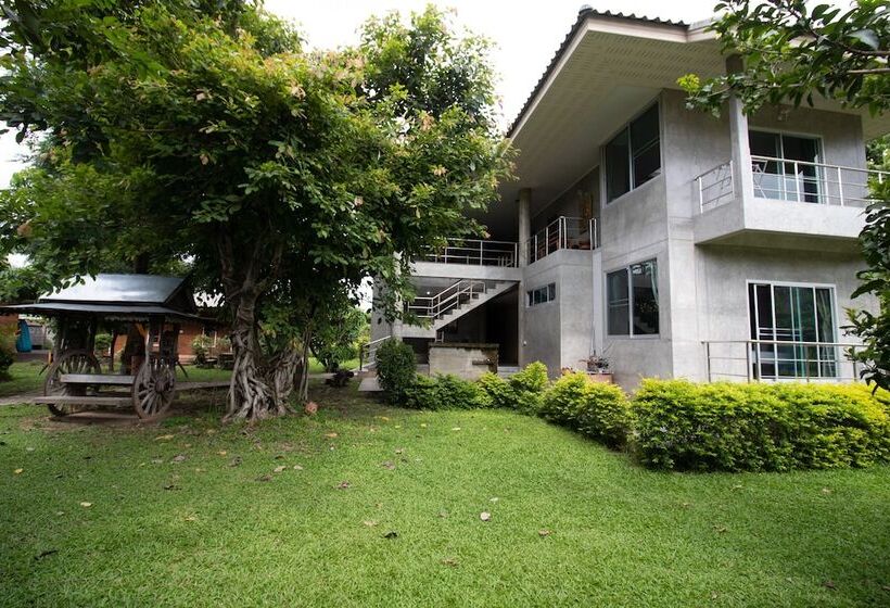 Hotel Gongkaew Huenkum