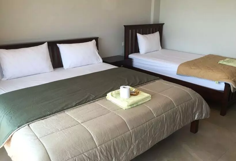 هتل Grandmom Place