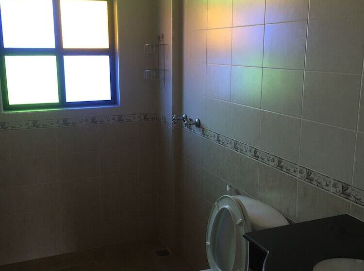 هتل Grandmom Place