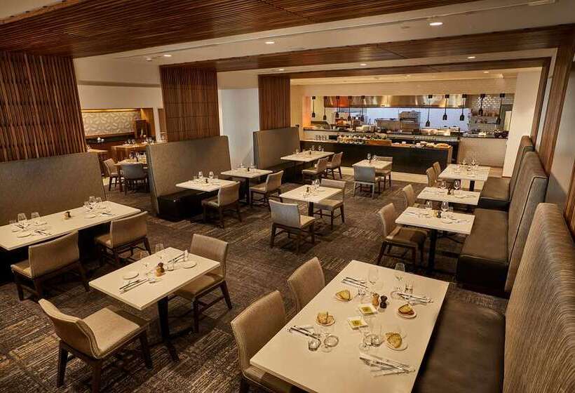 ホテル Hilton Cleveland Downtown