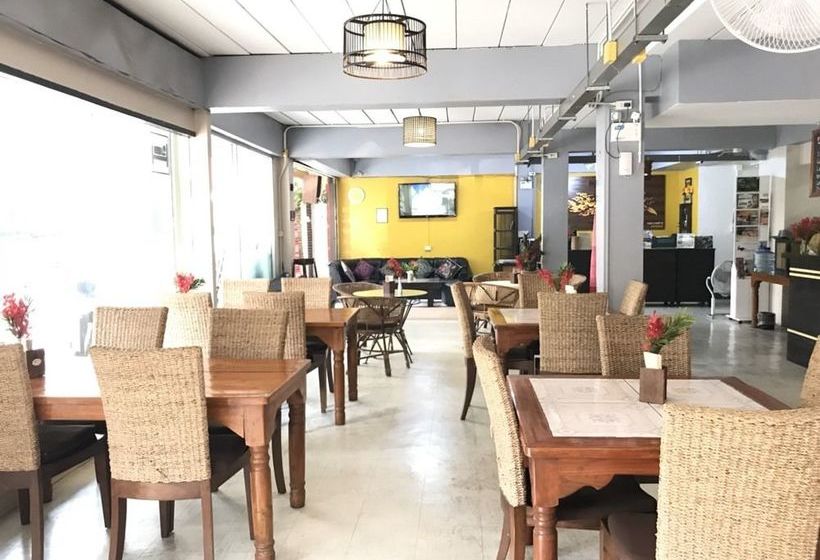 בית מלון כפרי Kamala's Guesthouse