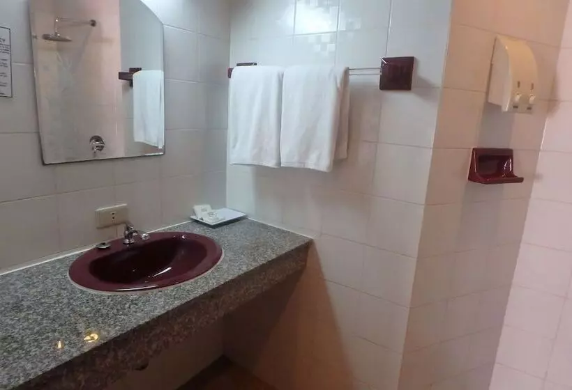 فندق Karon Cafe  Inn