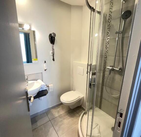 Отель Les Embruns