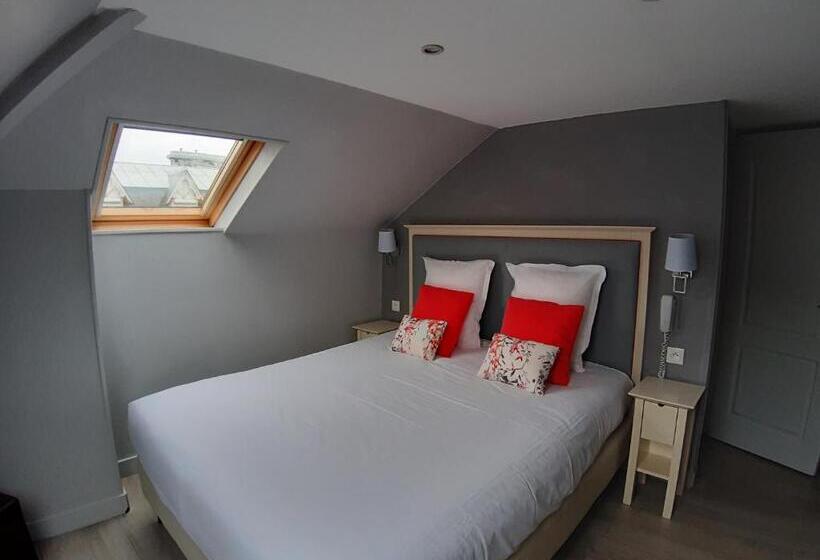 Отель Les Embruns