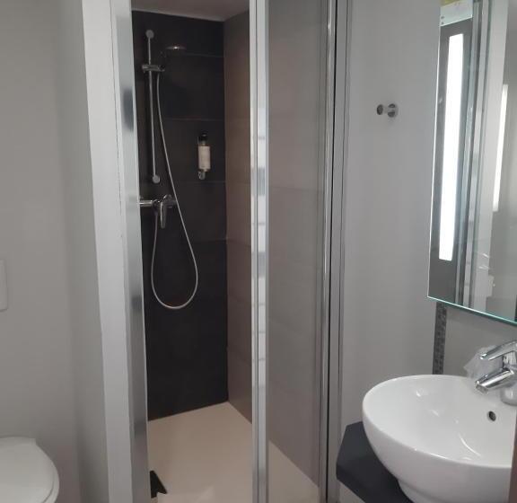 Отель Les Embruns