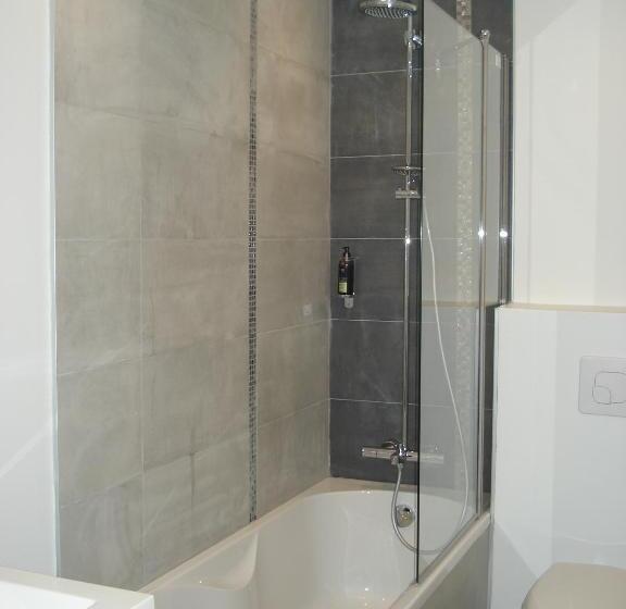 Отель Les Embruns