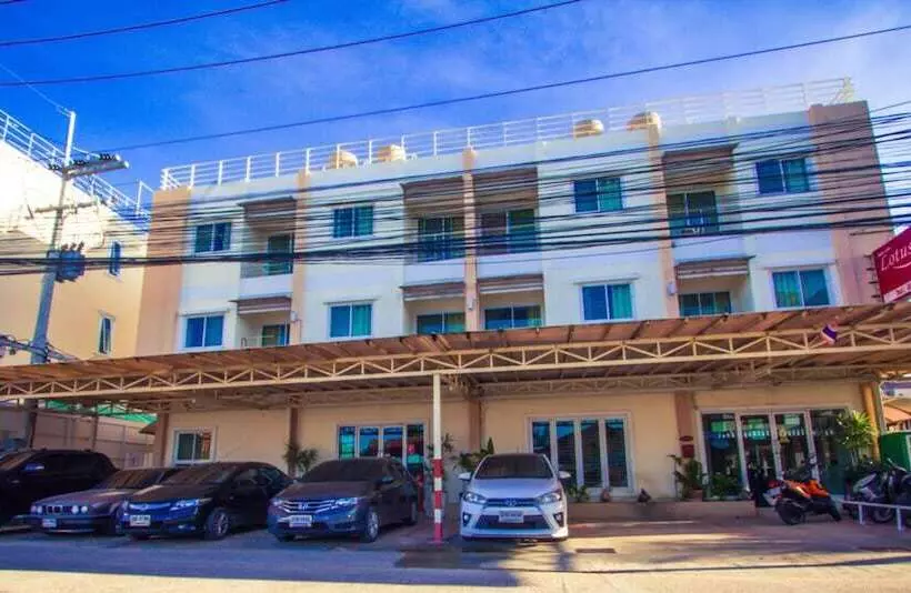 酒店 Lotus Suite Hua Hin