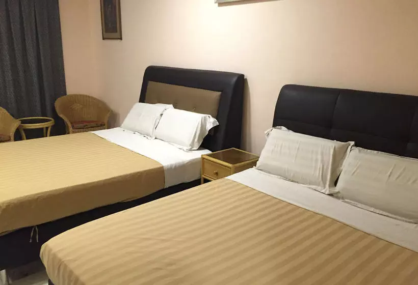 Hotel Mali-mali Beach Resort