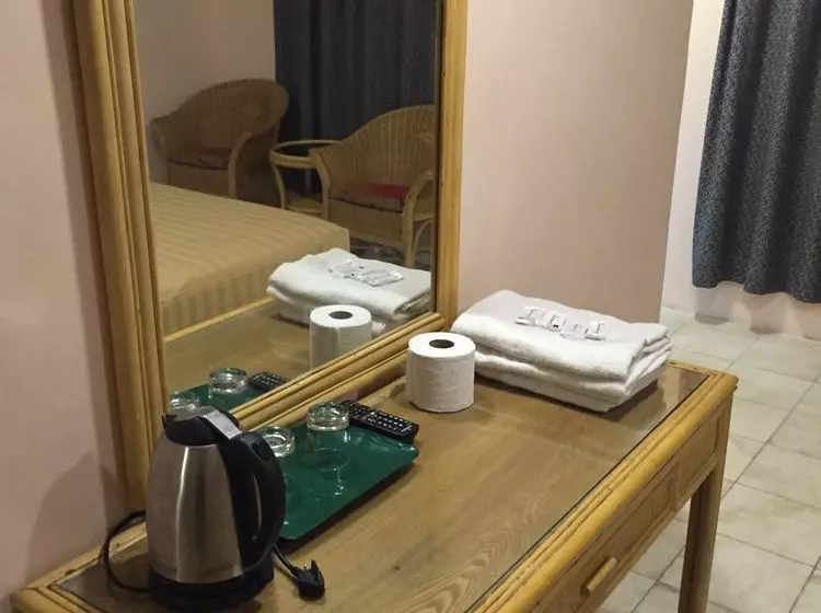 Hotel Mali-mali Beach Resort