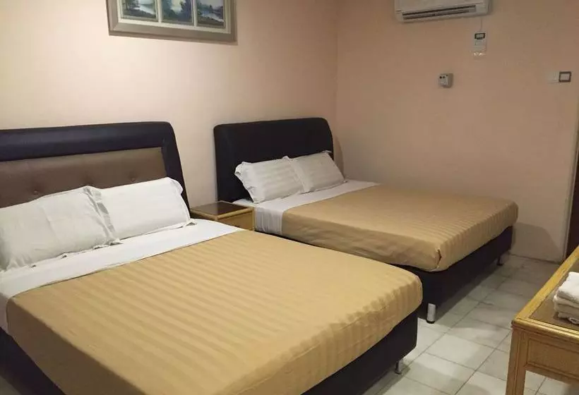 Hotel Mali-mali Beach Resort