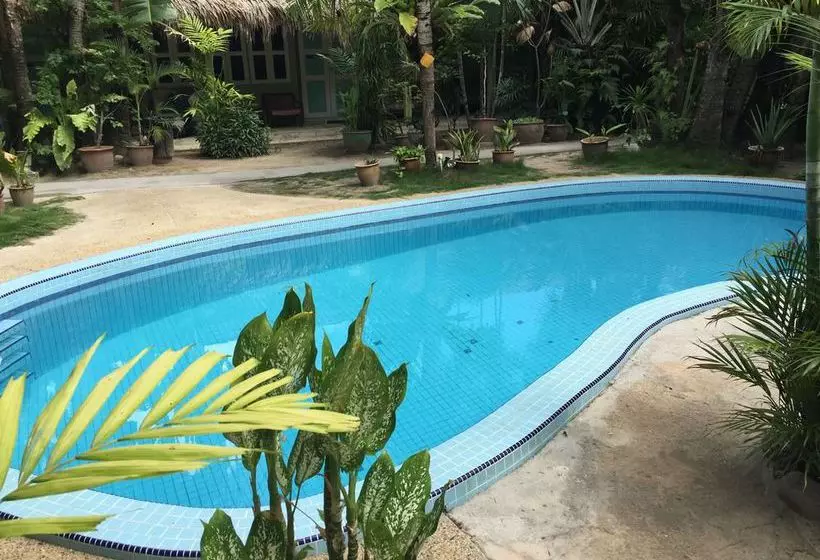 Hotel Mali-mali Beach Resort