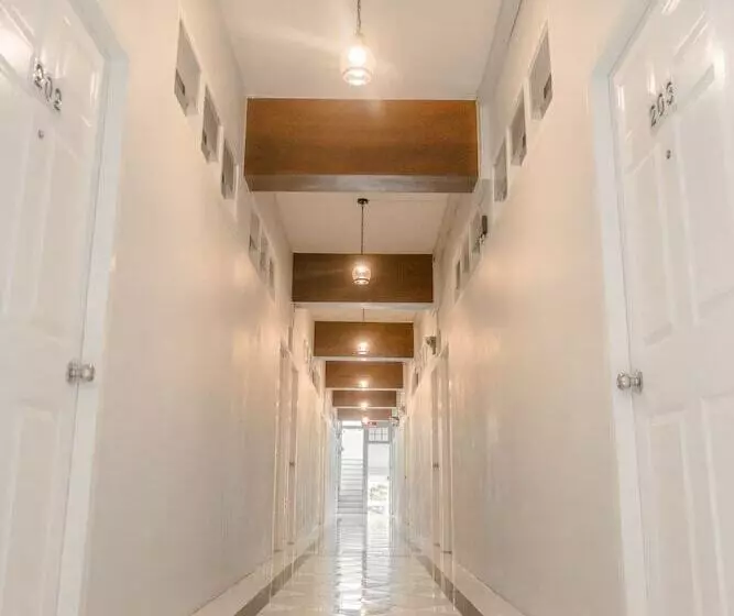 ホテル Morning Dew Lodge