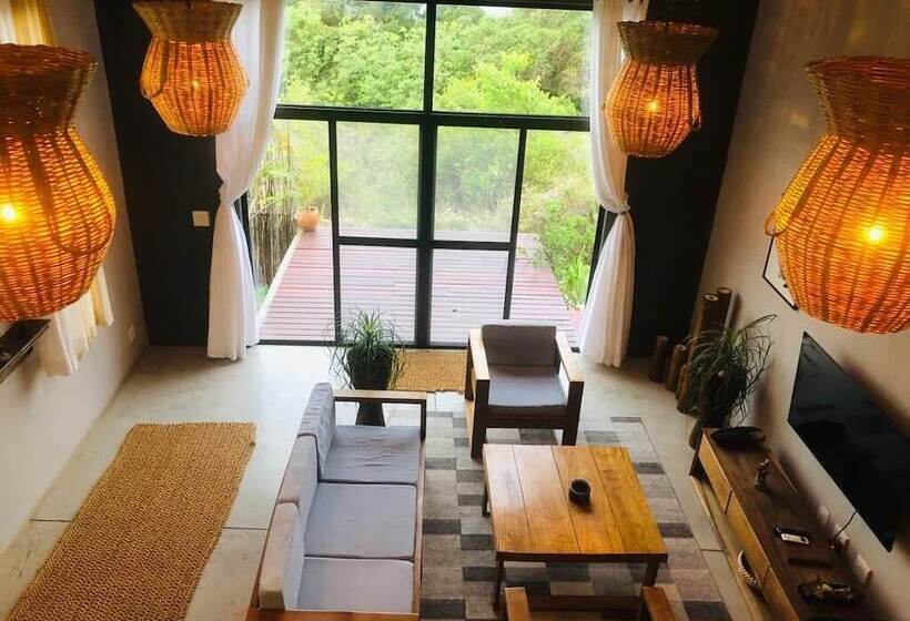 בית מלון כפרי Naara Ecolodge & Spa