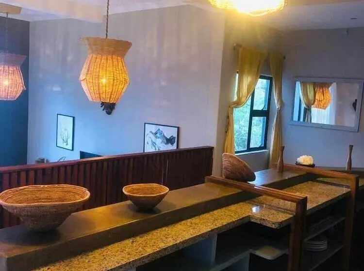 Hotel Naara Ecolodge & Spa