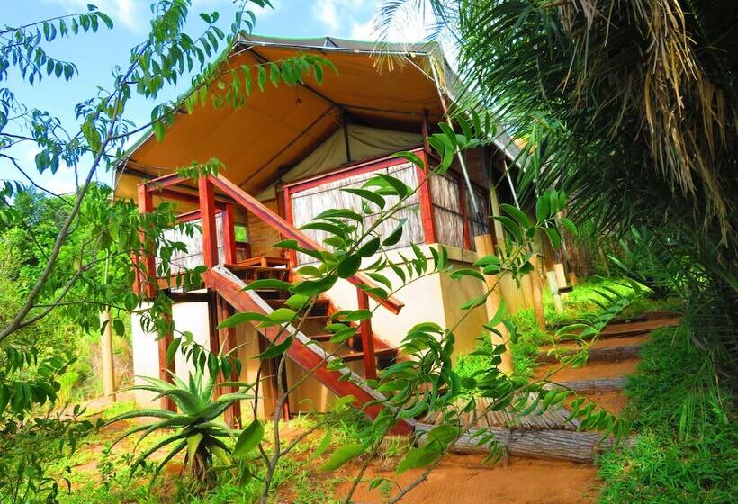 בית מלון כפרי Naara Ecolodge & Spa