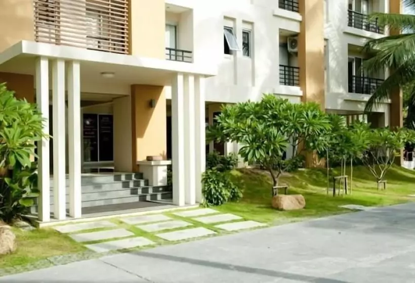 Hotel Samthong Resort