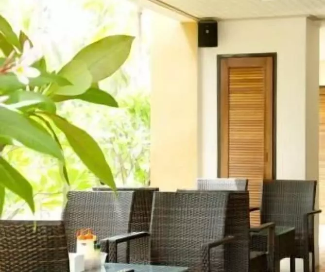 Hotel Samthong Resort