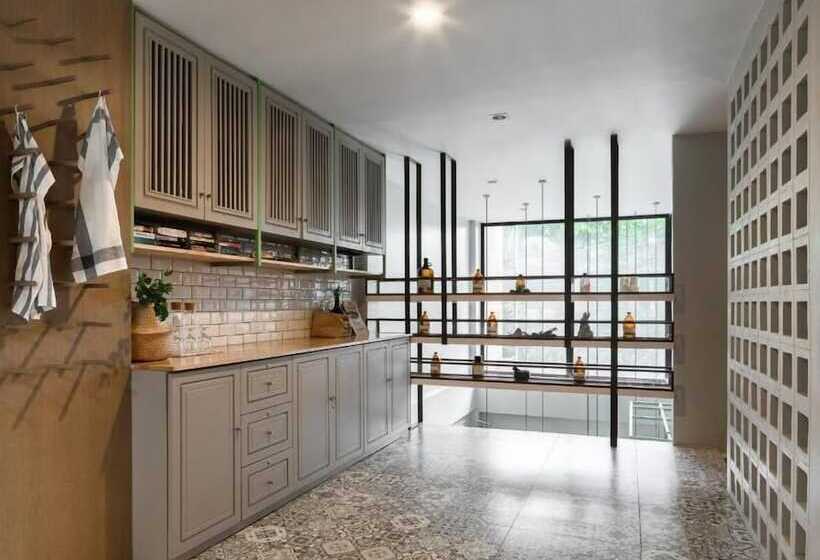 فندق Sugar Ohana Poshtel