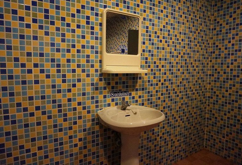 酒店 Sunny House Hua Hin