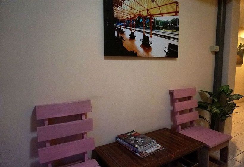 فندق Sunny House Hua Hin