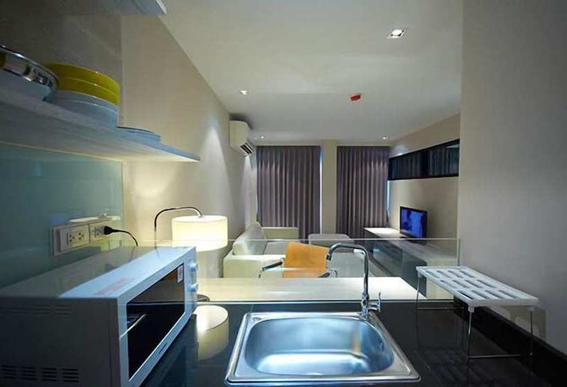 Отель The Present Sathorn