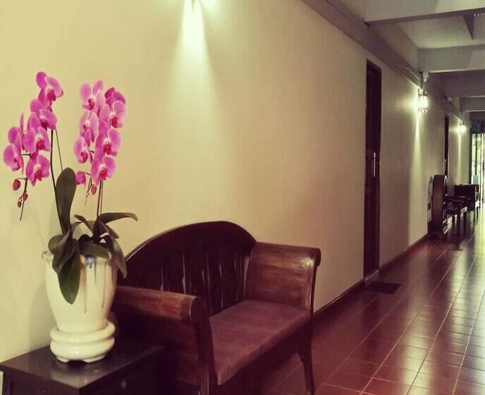 فندق U Plearn Place