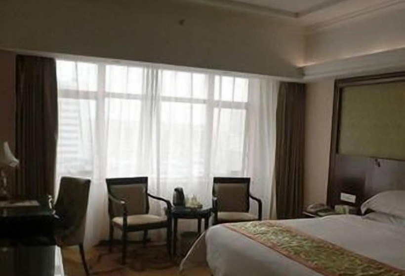 Vienna Hotel Heyuan Hongxing Road