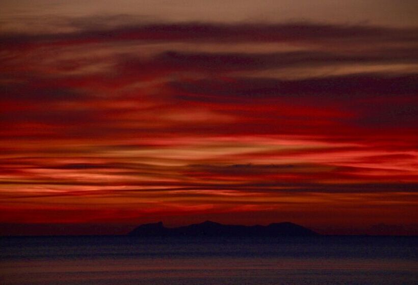 Sibaja Palms Sunset Beach Luxury Villa