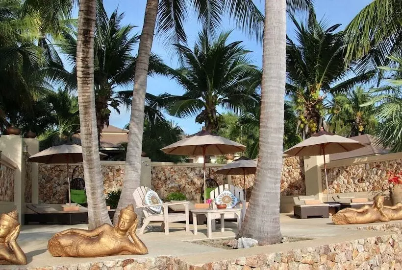 Sibaja Palms Sunset Beach Luxury Villa