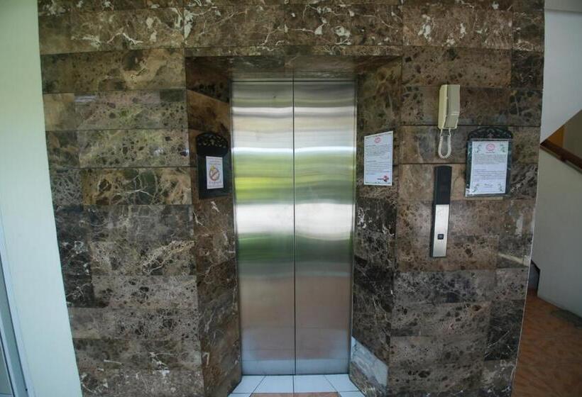 The Icon Place At Nurn Plub Wan