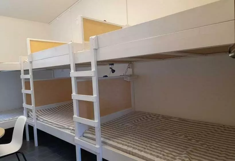 Bergistangi Hostel