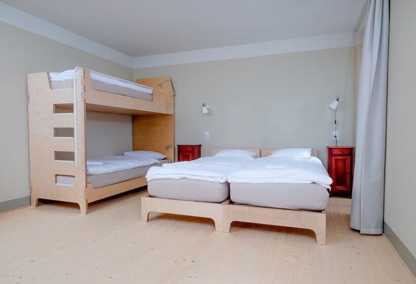 Hostel Grand Hotel Du Cervin   Auberge De Jeunesse Et Spa