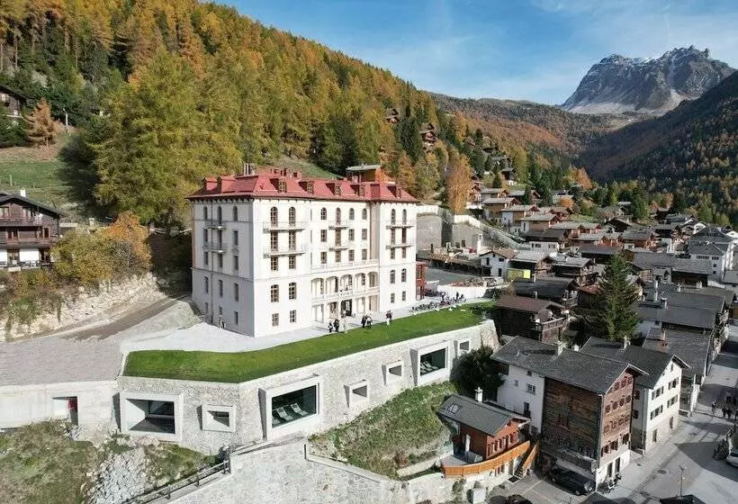 Grand Hotel Du Cervin   Auberge De Jeunesse Et Spa