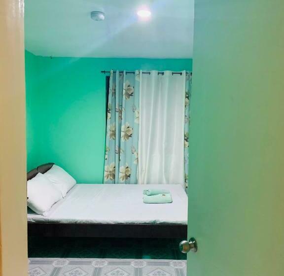 فندق صغير Jrjj Apartelle