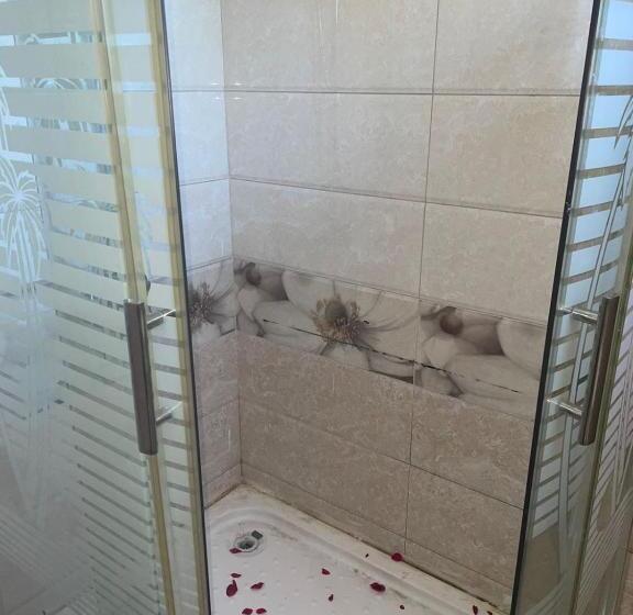 تختخواب و صبحانه Riambel Paradise Inn Private Apartment