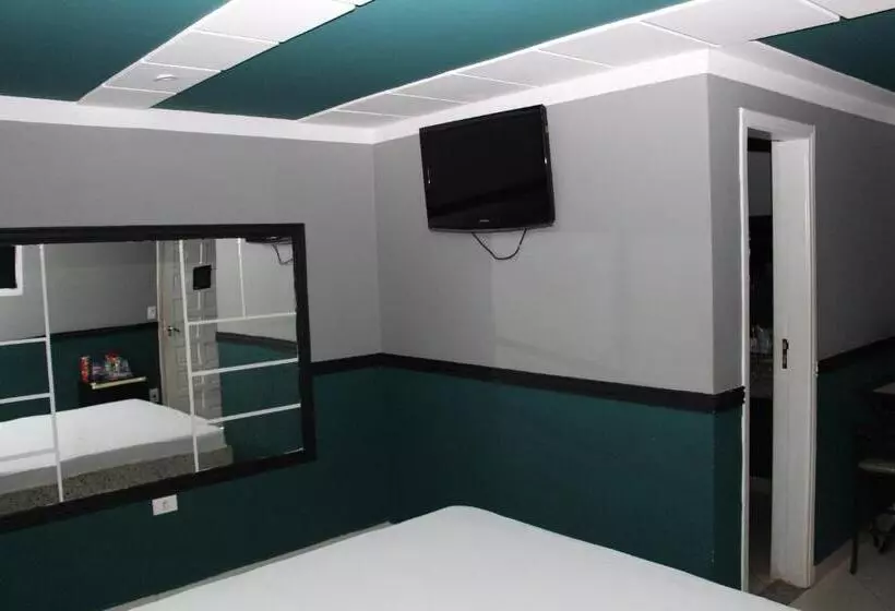 Exótico Prime Motel