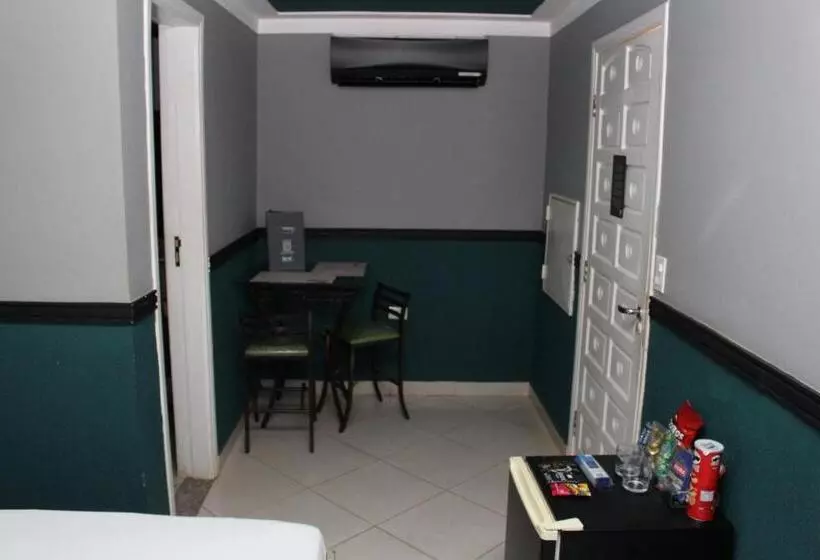 Exótico Prime Motel