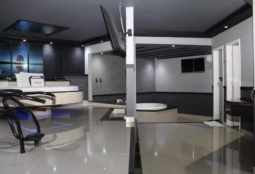 Exótico Prime Motel