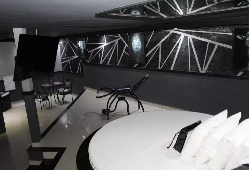 Exótico Prime Motel