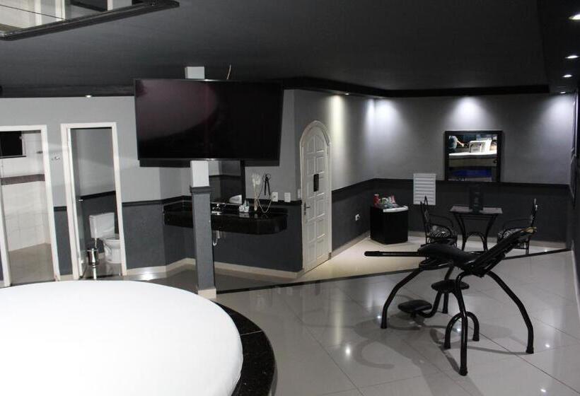 Exótico Prime Motel