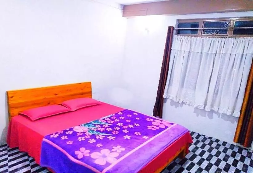 ホテル Oyo Home Hamipaleenza Homestay