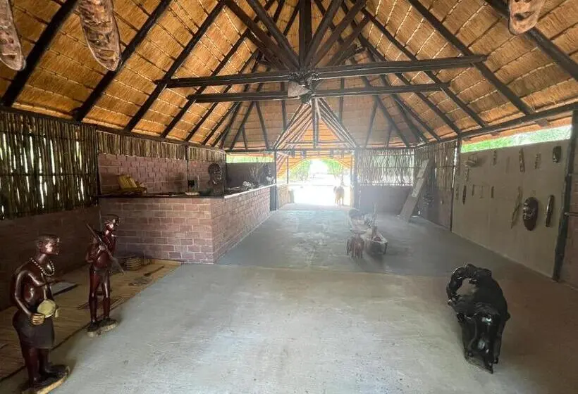 هتل White Sands Lodge