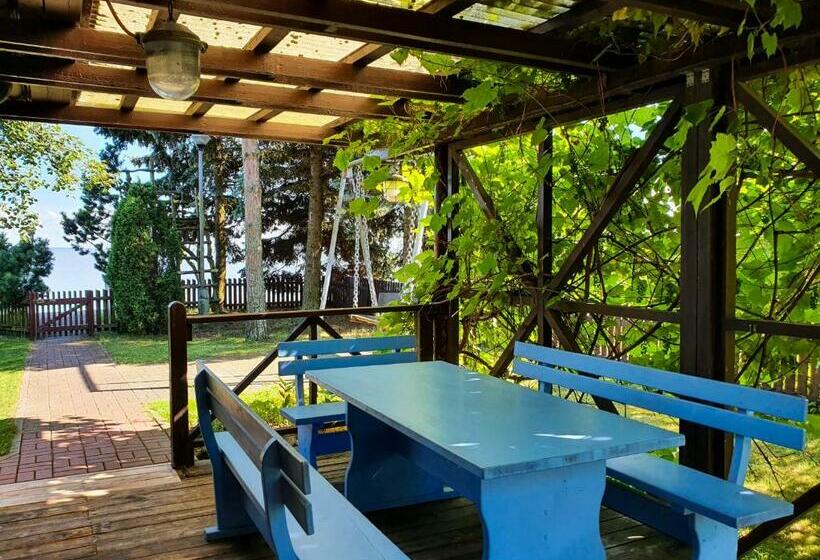 پانسیون Waterfront Villa Artvė With Sauna   Self Check In