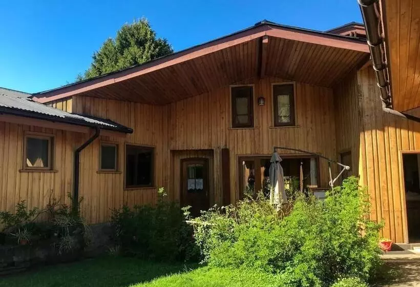 Aamiaismajoitus (B&B) Amadeus Hotel Boutique