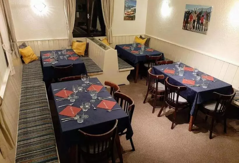 تختخواب و صبحانه Chalet Räterhof