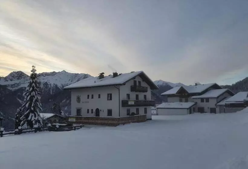 تختخواب و صبحانه Chalet Räterhof