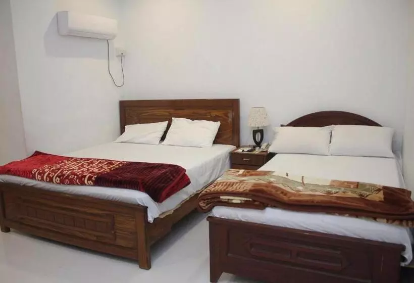 هتل Pakistan Club Inn