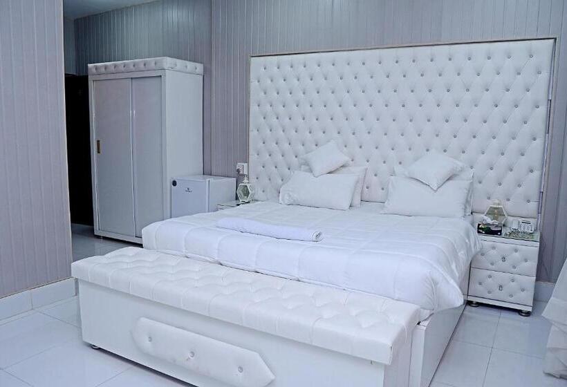 هتل Pakistan Club Inn